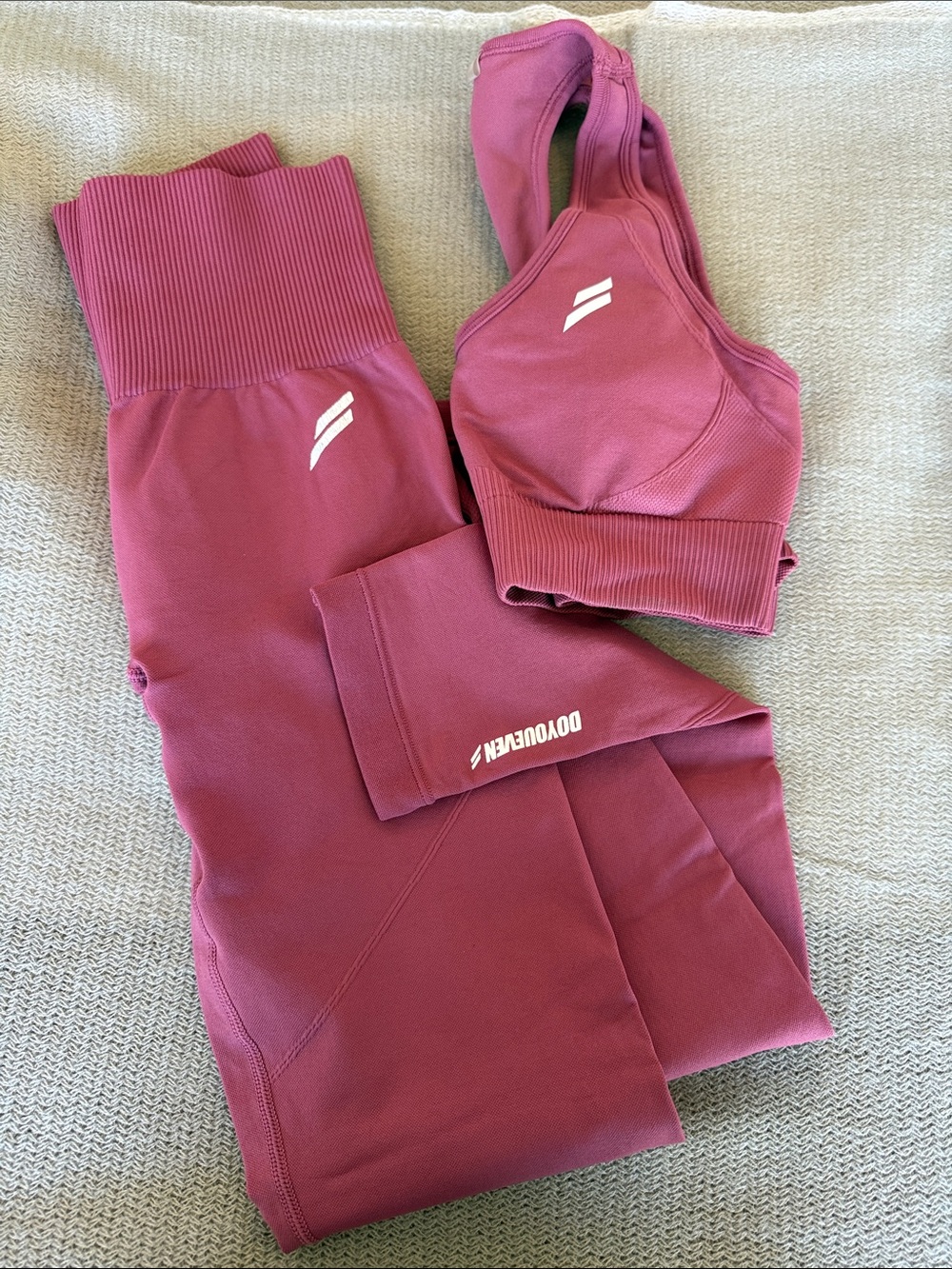 DOYOUEVEN Seamless High-Waist Leggings & Sports Bra - Mauve Pink